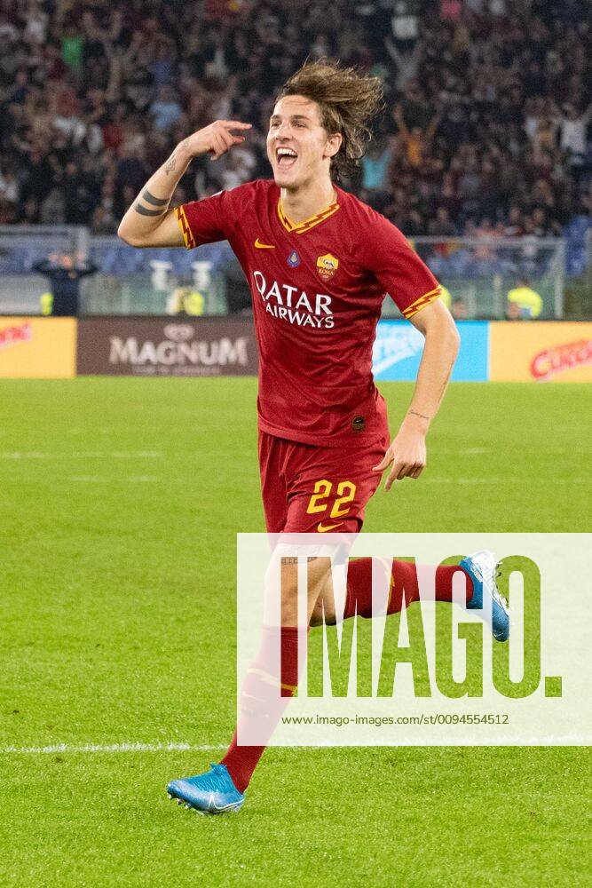 Foto IPP Roberto Ramaccia Roma 27 10 2019 Campionato di Calcio serie A Tim 2019-2020 Roma vs Milan Nella foto Nicolò Zaniolo esulta dopo aver segnato il gol del 2-1 Italy Photo Press - World Copyright 0