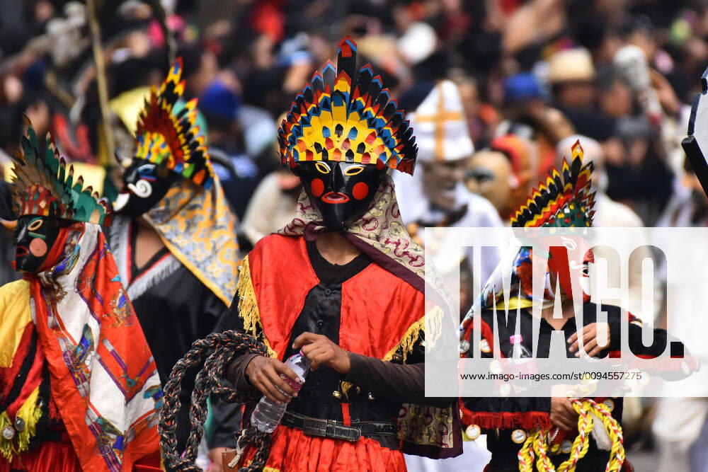 Day of the Dead International Parade in Mexico City MEXICO CITY, MEXICO - OCTOBER 27: Participants take part during the commemorative Day of the Dead International Parade as part of celebrations of the mexican traditions Day of the Dead (Dia de Muertos) at Hemiciclo a Juarez on October 27, 2019 in Mexico City, Mexico