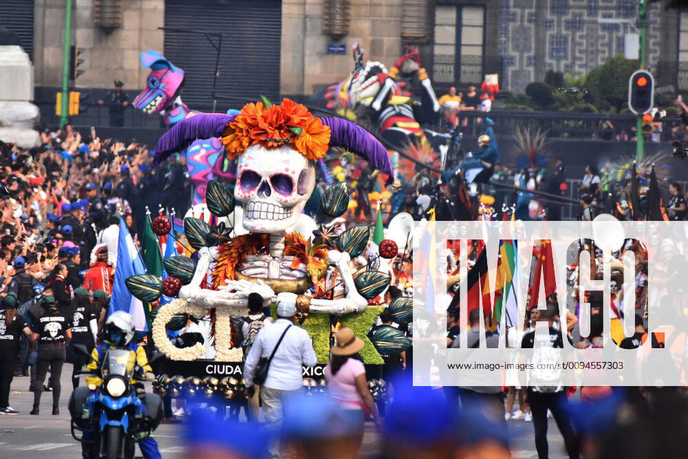 Day of the Dead International Parade in Mexico City MEXICO CITY, MEXICO - OCTOBER 27: Participants take part during the commemorative Day of the Dead International Parade as part of celebrations of the mexican traditions Day of the Dead (Dia de Muertos) at Hemiciclo a Juarez on October 27, 2019 in Mexico City, Mexico