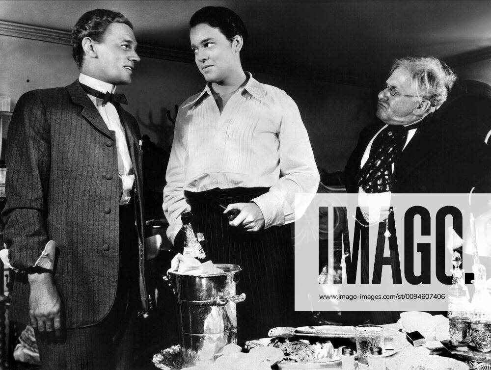 Joseph Cotten & Orson Welles Characters: Jedediah Leland, Charles Foster Kane Film: Citizen Kane (USA 1941) Director: Orson Welles 01 May 1941