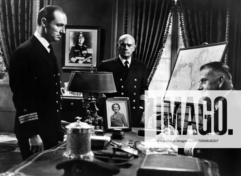 Martin Benrath, Yul Brynner & Oscar Beregi Characters: Kruse, Captain Mueller, Admiral Film: Morituri (USA 1965) Literaturverfilmung (Based On The Book By Werner J÷rg L³ddecke) Director: Bernhard Wicki 25 August 1965