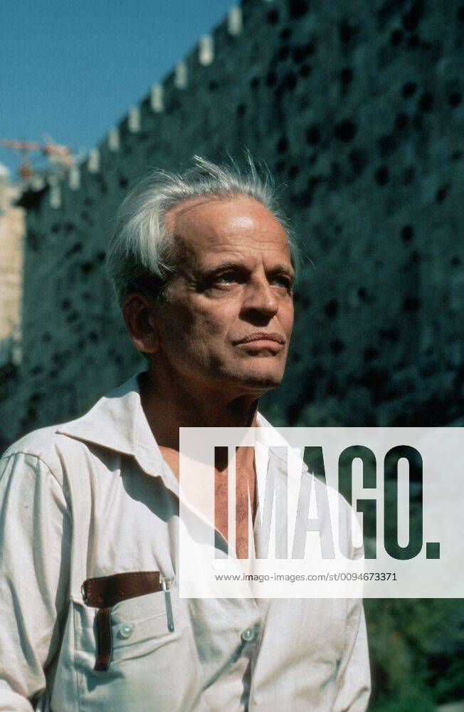 Klaus Kinski Characters: Martin Kurtz Film: The Little Drummer Girl (1982) Director: George Roy Hill 16 May 1984