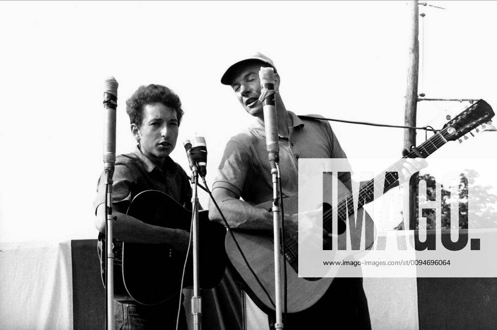Bob Dylan & Pete Seeger Characters: Himself & Himself Film: Pete Seeger: The Power Of Song (2007) Director: Jim Brown 29 April 2007