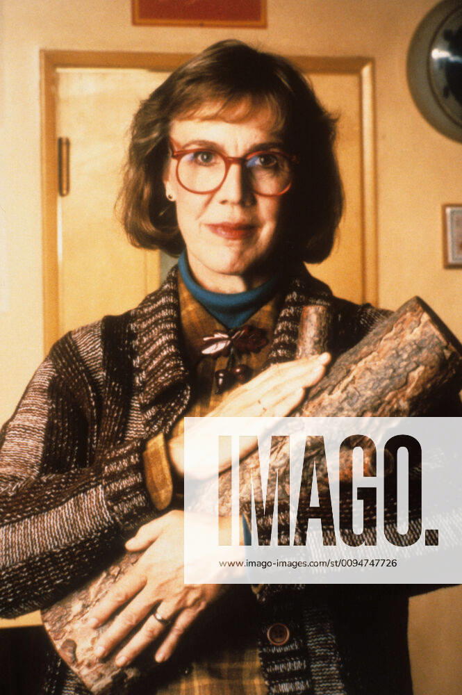 Catherine E. Coulson Characters: The Log Lady Television: Twin Peaks (TV-Serie) Usa 1990-1991, Dt. Titel Auch: Das Geheimnis Von Twin Peaks 08 April 1990