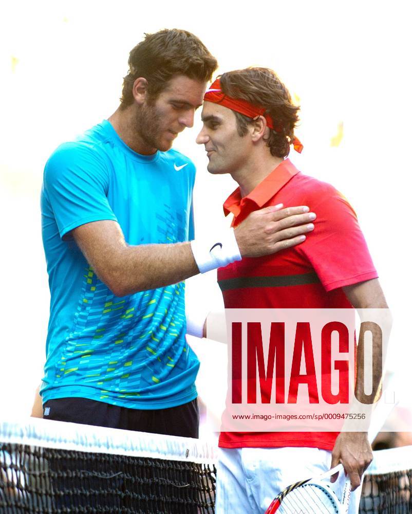 (120124) -- MELBOURNE, Jan. 24, 2012 (Xinhua) -- Roger Federer (R) of Switzerland greets Juan Martin Del Potro of Argentina after their men s singles quarterfinals match at the 2012 Australian Open tennis tournament in Melbourne, Australia, Jan. 24, 2012. Federer won 3-0. (Xinhua Bai Xue) (jyc) AUSTRALIA-MELBOURNE-TENNIS-AUSTRALIAN OPEN-MEN S SINGLES