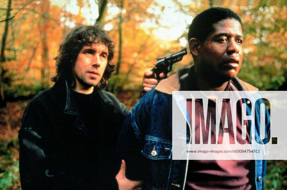 Stephen Rea & Forest Whitaker Characters: Fergus & Jody Film: The Crying Game (1992) Director: Neil Jordan 02 September 1992