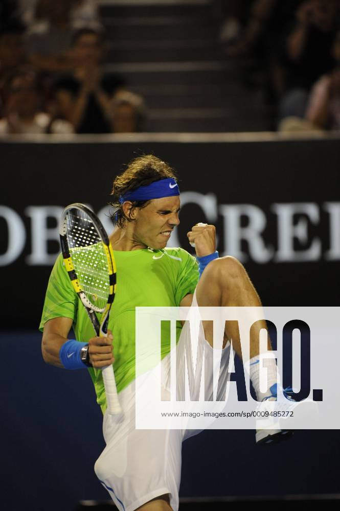 Melbourne, Australia. Rafael Nadal (ESP) on Rod Laver Arena at the Australian Open. Blakemanx ActionPlus11238279