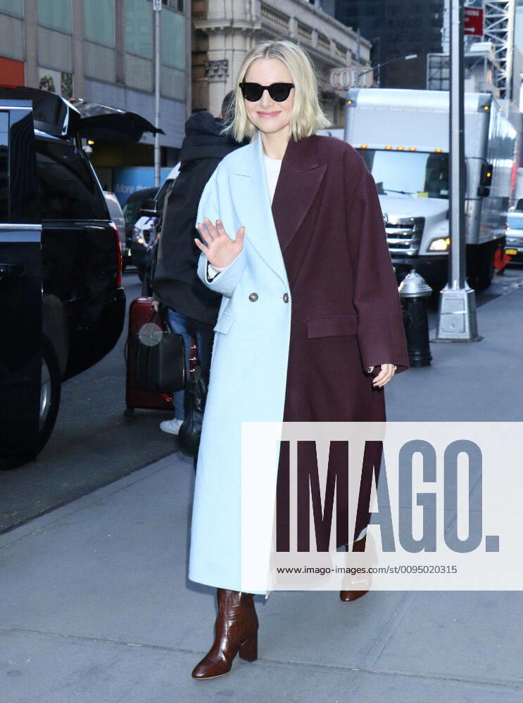 Kristen Bell at SiriuXM Townhall to talk about new Disney s movie Frozen 2 in New York.November 13, 2019.