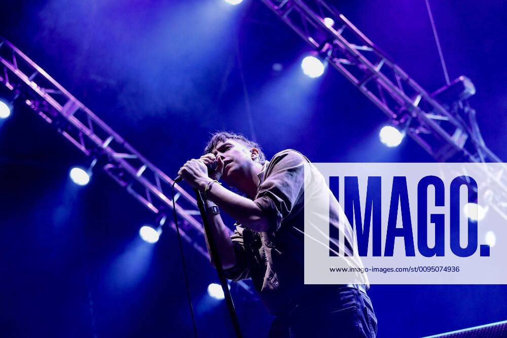 EUM20191117ESP13.JPG.CIUDAD DE MEXICO Music Musica-Corona Capital.- La banda neoyorkina The Strokes durante su presentacion en el Corona Capital, el 16 de noviembre de 2019 en el Autodromo Hermanos Rodriguez. Foto: Agencia EL UNIVERSAL German Espinosa EVZ - ZUMAu78_ 20191117_zaf_u78_021
