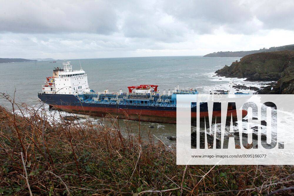 View of the chemical ship Blue Star with Malta flag that runs aground in Ares, La Coruna in Spain on 23 November 2019 due to the strongs winds. Chemical ship Blue Star with Malta flag that runs aground in Ares !ACHTUNG: NUR REDAKTIONELLE NUTZUNG!