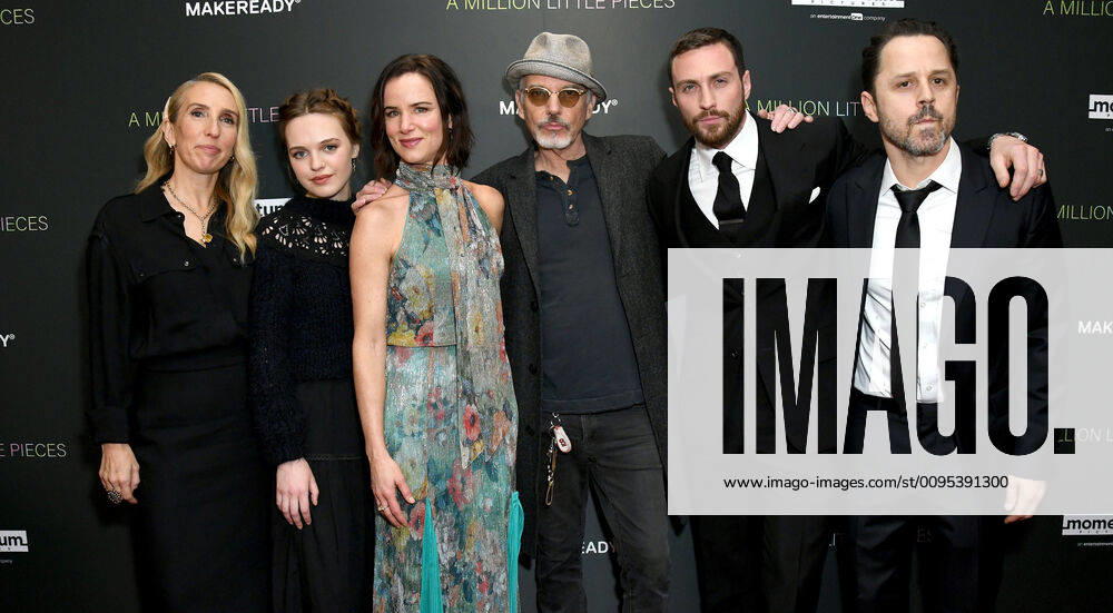 West Hollywood, California - Sam Taylor-Johnson, Odessa Young, Juliette Lewis, Billy Bob Thornton, Aaron Taylor-Johnson, Giovanni Ribisi. Special Screening Of Momentum Pictures A Million Little Pieces held at The London West Hollywood. Photo Credit: Birdie Thompson AdMedia 248278 2019-12-04 California West Hollywood Etats-Unis