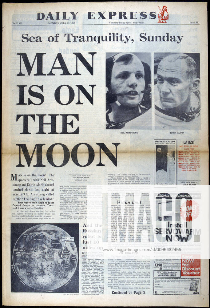 Lune Man is on the moon, lhomme est sur la lune, on the cover of the Daily Express of July 1969 Credit Collection KHARBINE TAPABOR KH50700