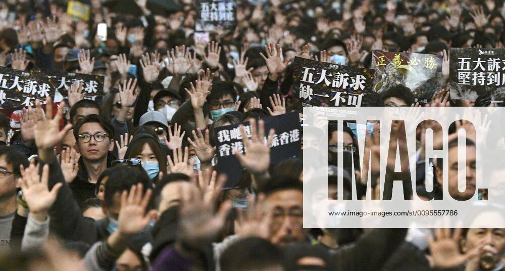 Bilder des Jahres 2019, News 12 Dezember Proteste in Hongkong Hong Kong protest People take part in an anti-government march in Hong Kong on Dec. 8, 2019.