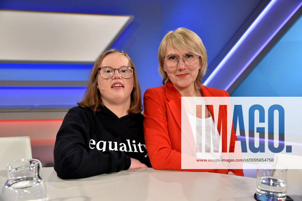 The activist with Downs syndrome Natalie Dedreux, l r, and her mother Michaela Dedreux guest on the ARD talk show Maischberger Die Woche on 11 12 2019 in Cologne.