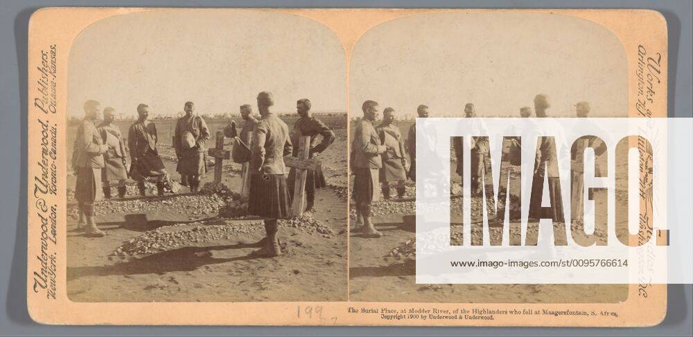Men in a cemetery for British soldiers who fell during the Battle of Magersfontein, The Burial Place, at Modder River, or the Highlanders who fell at Maagersfontein, S. Africa (title on object), grave, tomb, South Africa, Underwood and Underwood (mentioned on object), Zuid-Afrika, 1900, photographic paper, cardboard, albumen print, h 88 mm x w 178 mm Copyright Artokoloro LCK_190715_045118