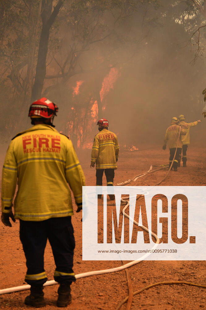BUSHFIRES NSW, New South Wales Rural Fire Service (RFS) and Fire and Rescue NSW (FRNSW) crews continue with containment measures at the out of control Gospers Mountain fire along the Bells Line of Road in the Blue Mountains north west of Sydney, Tuesday, December 17, 2019. Fire conditions are expected to deteriorate over the coming days with Thursday and Saturday likely to experience severe fire conditions with temperatures in the 40 s and and strong north westerly winds.( NO ARCHIVING, , NO USE IN BOOKS WITHOUT CONSENT Sydney NSW AUSTRALIA