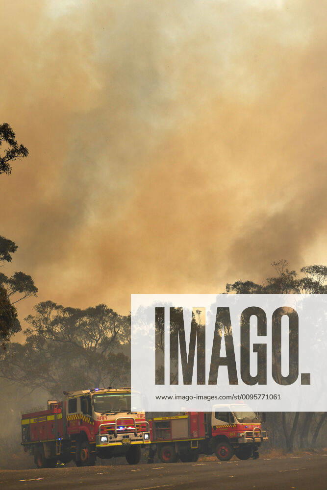 BUSHFIRES NSW, New South Wales Rural Fire Service (RFS) and Fire and Rescue NSW (FRNSW) crews continue with containment measures at the out of control Gospers Mountain fire along the Bells Line of Road in the Blue Mountains north west of Sydney, Tuesday, December 17, 2019. Fire conditions are expected to deteriorate over the coming days with Thursday and Saturday likely to experience severe fire conditions with temperatures in the 40 s and and strong north westerly winds.( NO ARCHIVING, , NO USE IN BOOKS WITHOUT CONSENT Sydney NSW AUSTRALIA