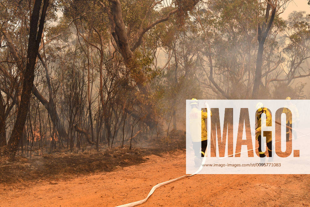 BUSHFIRES NSW, New South Wales Rural Fire Service (RFS) and Fire and Rescue NSW (FRNSW) crews continue with containment measures at the out of control Gospers Mountain fire along the Bells Line of Road in the Blue Mountains north west of Sydney, Tuesday, December 17, 2019. Fire conditions are expected to deteriorate over the coming days with Thursday and Saturday likely to experience severe fire conditions with temperatures in the 40 s and and strong north westerly winds.( NO ARCHIVING, , NO USE IN BOOKS WITHOUT CONSENT Sydney NSW AUSTRALIA