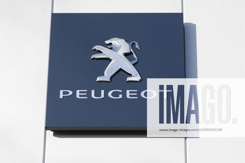 Hanover, company logo, in the picture logo Peugeot company logo