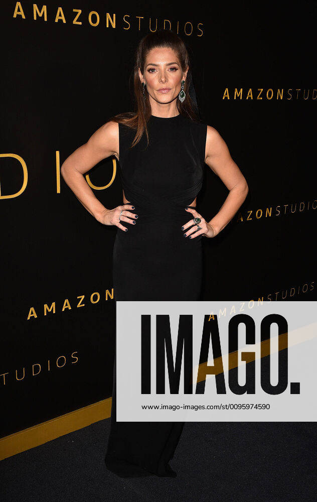 BEVERLY HILLS, CALIFORNIA - JANUARY 05: Ashley Greene attends the Amazon Studios Golden Globes After Party at The Beverly Hilton Hotel on January 05, 2020 in Beverly Hills, California. Photo: imageSPACE Los Angeles USA - ZUMAs181 20200106_zea_s181_310