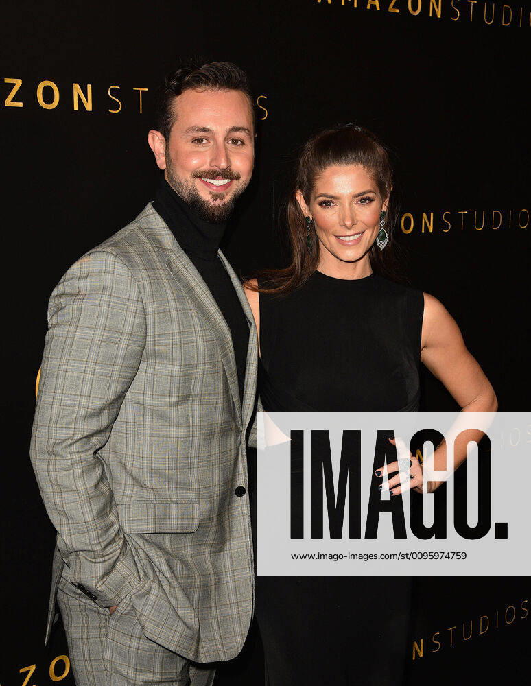 BEVERLY HILLS, CALIFORNIA - JANUARY 05: Paul Khoury and Ashley Greene attend the Amazon Studios Golden Globes After Party at The Beverly Hilton Hotel on January 05, 2020 in Beverly Hills, California. Photo: imageSPACE MediaPunch