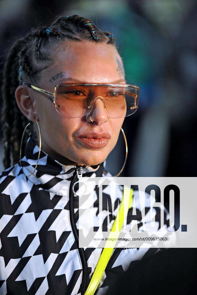 RTL Jungle Camp 2020 Antonia Komljen Toni Trips on the occasion of the departure of the candidates of the RTL show Ich bin ein Star holt mich hier rausholt mich zum Jungle Camp 2020 on 04 01 2020 at Frankfurt Airport 20200104MWI12482