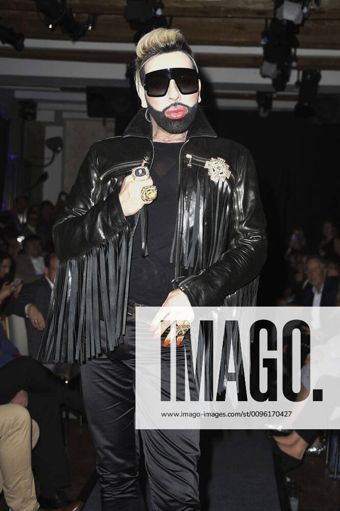 Harald Glööckler at the Dr Sindsen Pompöös Fashion Party Shine Bright Like Pompöös at The Grand Berlin, 10 01 2020 Foto:xN.xKubelkax xFuturexImage