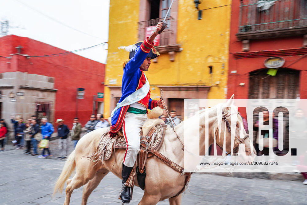 San Miguel De Allende, Guanajuato, Mexico: A historic actor plays the part of Mexican Independence hero Ignacio Allende as he rides into the city to mark his 251st birthday January 21, 2020 in San Miguel de Allende, Guanajuato, Mexico. Allende, from a wealthy family in San Miguel played a major role in the independency war against Spain in 1810 and later honored by his home city by adding his name. San Miguel De Allende Mexico - ZUMAe02_ 20200121_zaf_e02_006