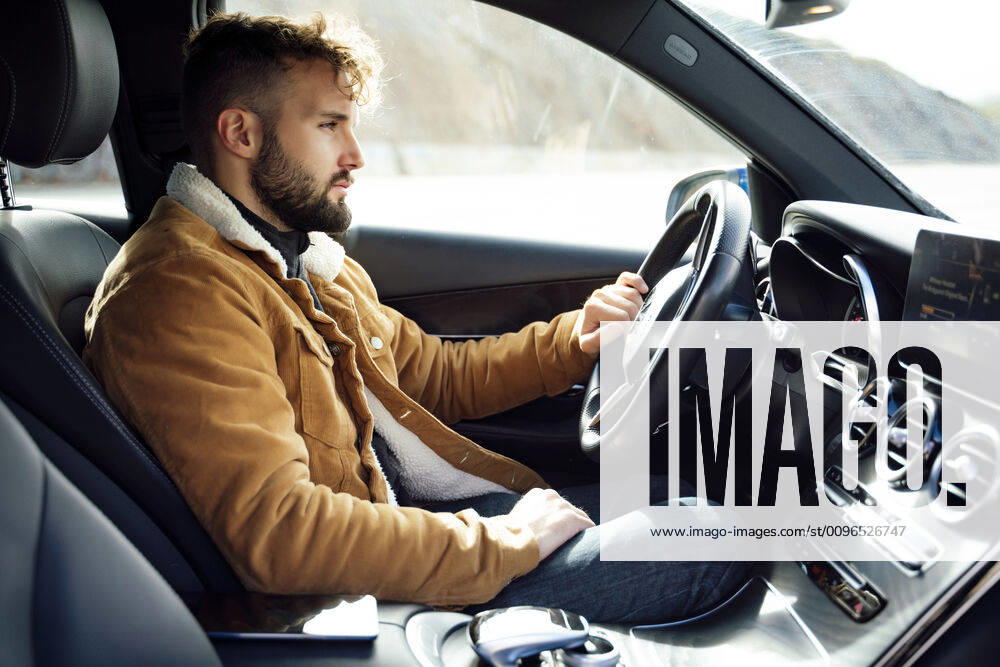 Person driving a high-end car Segovia, CL, Spain CR_IGMA191212-255116-01