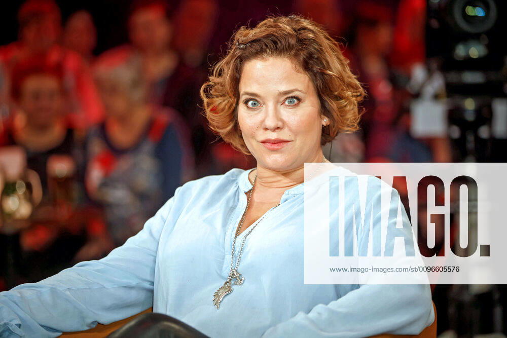 MDR Riverboat actress Muriel Baumeister on the occasion of the recording of the MDR talk show Riverboat on 31 01 2020 in Studio 3 of Mediacity Leipzig 20200131SFL0006