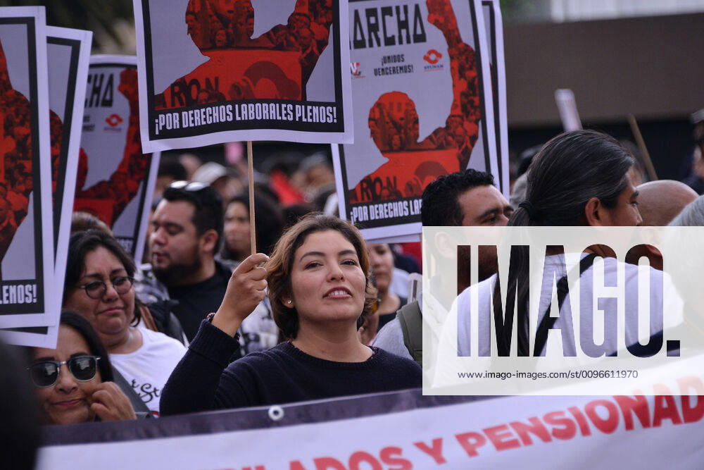 National Struggle Day protest in Mexico MEXICO CITY, MEXICO - JANUARY 31: Demonstrators take part during a march called National Struggle Day to protest for labor equality and demand labor rights and demand a job stability program during the demonstration, integrants of Union of Telephone Operators of the Mexican Republic, National Workers Union, Mexican Union of Electricians, Independent Workers Union of the Autonomous Metropolitan University participating to demand from the Federal Government a change of economic, political and social course for the country; as well as a dialogue around the Alternative Nation Project. at Reforma Avenue on January 31, 2020 in Mexico City, Mexico