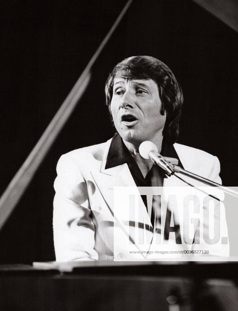 Udo Jürgens, österreichischer Komponist, Pianist und Sänger, Deutschland um 1980. Austrian composer, pianist and singer Udo Juergens, Germany around 1980. Nur redaktionelle Nutzung. Editorial usage only.
