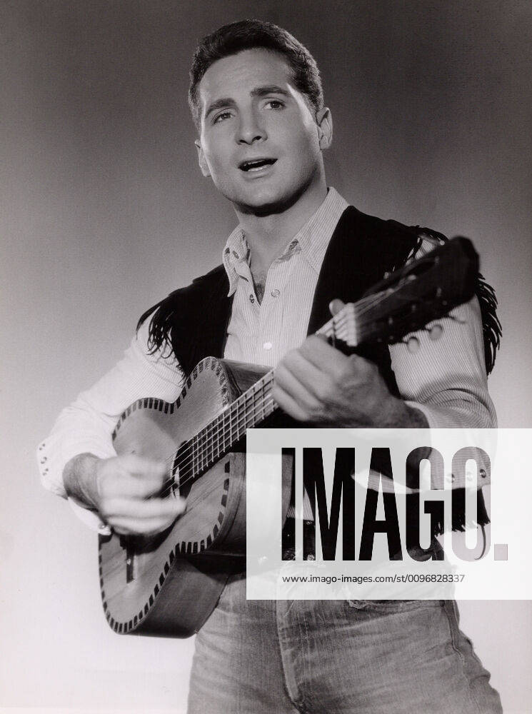 Freddy Quinn, österreichischer Schlagersänger und Schauspieler, Deutschland 1959. Austrian schlager singer and actor Freddy Quinn, Germany 1959. Nur redaktionelle Nutzung. Editorial usage only.