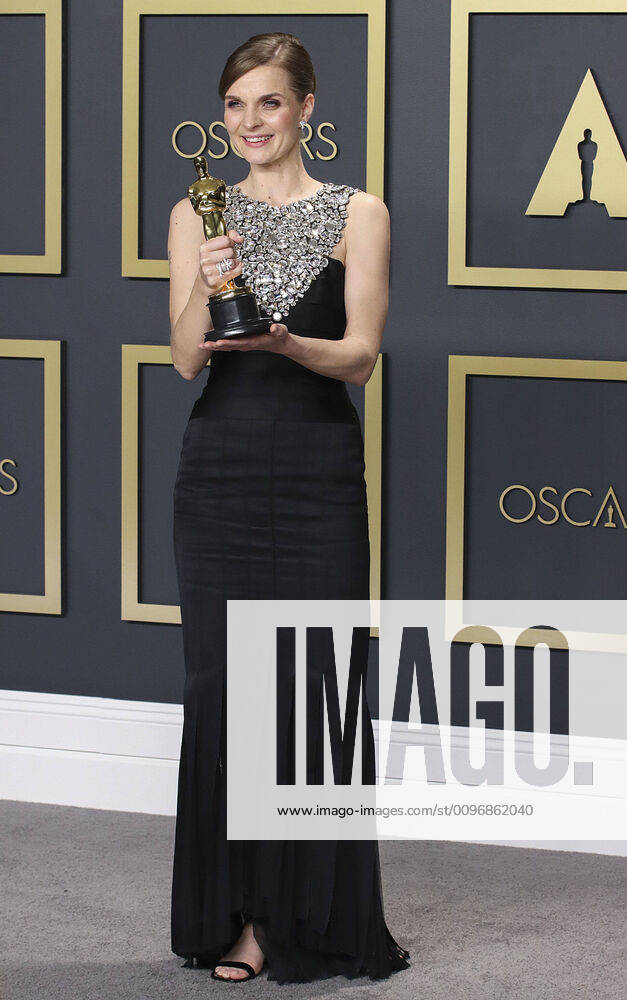 Hildur Gudnadottir , winner of the Orignal Score award for Ã¢â‚¬oeJoker,Ã¢â‚¬Â poses in the press room of the 92nd Academy Awards on Sunday February 9, 2020 at the Dolby Theater in Hollywood, California. BURT HARRIS BNS PI Hollywood USA - ZUMAp124 20200209_zaa_p124_141