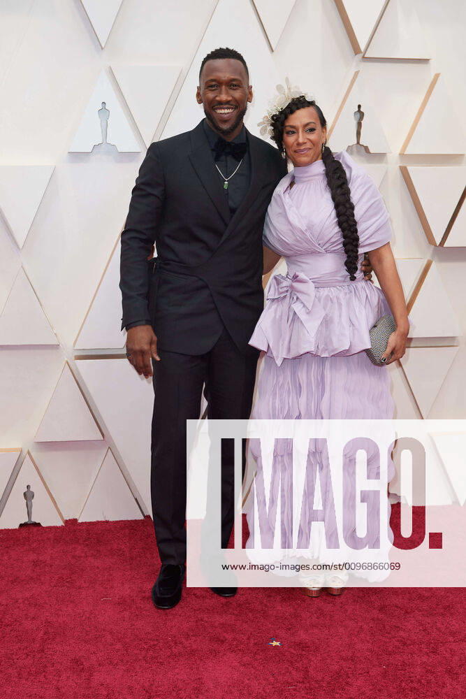 MAHERSHALA ALI and Amatus Sami-Karim arrive on the red carpet of The 92nd Oscars at the Dolby Theatre in Hollywood, CA on Sunday, February 9, 2020. Hollywood USA - ZUMAz03_ 20200209_sha_z03_316