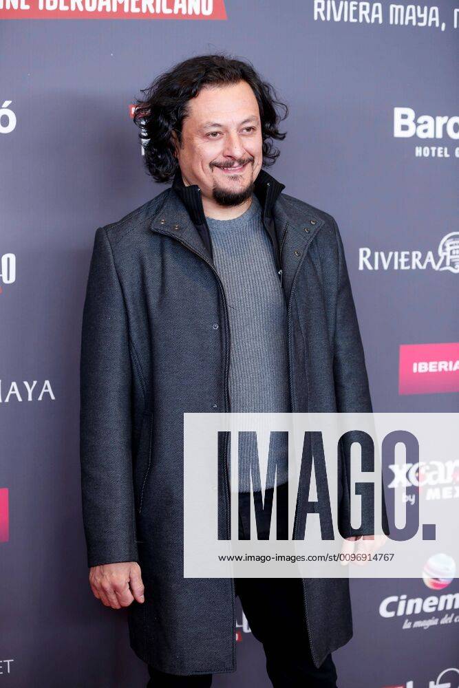 Venezuelan Actor Leonidas Urbina poses for a photograph at the event of presentation of the 2020 Xcaret Platinum Awards, in Mexico City, Mexico 12 February 2020. Las ninas bien , Arana and Dolor y Gloria are some of the shortlisted films in more categories for the seventh edition of the Xcaret Platinum Awards of Ibero-American Cinema, the organization announced wednesday from Mexico City. EFE Jose Mendez Las ninas bien , Arana and Dolor y gloria , favorites in Platinum Awards !ACHTUNG: NUR REDAKTIONELLE NUTZUNG!