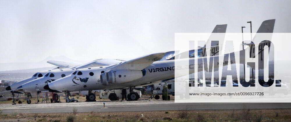 Virgin Galactic techs do last minute checks before WhiteKnight takes off with SpaceShipTwo Unity for the final time from Mojave spaceport Thursday, CA USA. Feb 13,2020. Unity and WhiteKnight will continue to do test for people to go up into space at the Virgin Spaceport America in New Mexico. Mojave USA - ZUMAbl1_ 20200213_zaf_bl1_002
