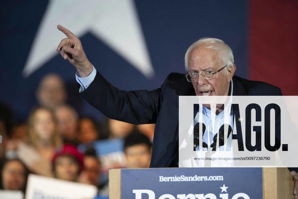 Presidential candidate BERNIE SANDERS makes the second of four weekend Texas stops with a late night rally with wife Jane at Cowboys Dance Hall in north San Antonio. Sen. Sanders (D-VT) comes off a successful string of caucus vistories in Iowa and Nevada to lead Democratic challengers to President Donald Trump. Sam Antonio, Texas USA - ZUMAd150 20200222_znp_d150_047