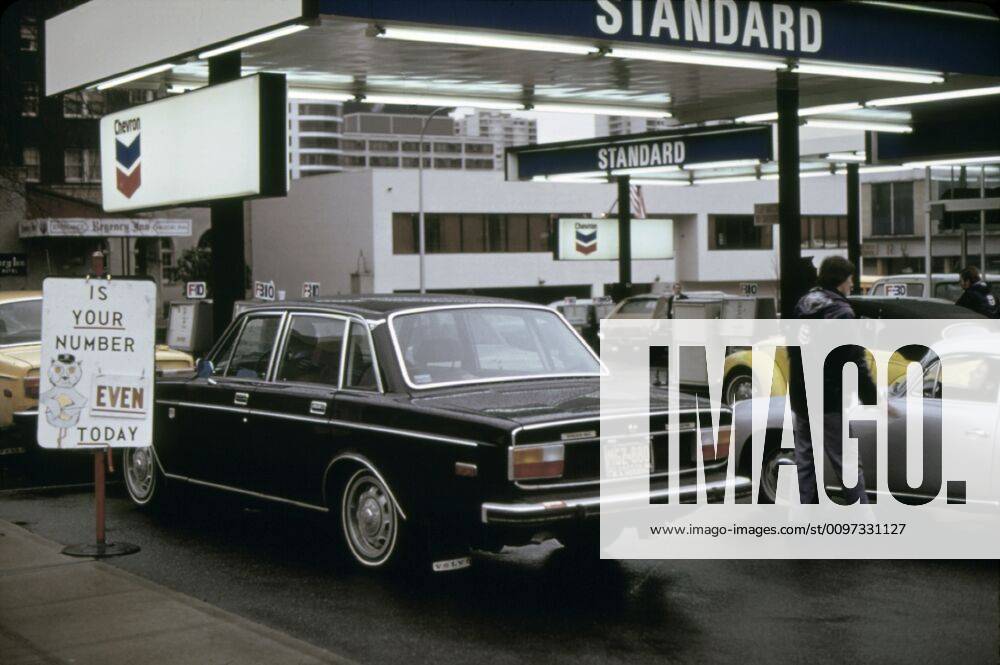 Oregon s odd-even plan restricting gas sales based on license plate numbers eased the length of lines are service stations during the 1973-74 energy crisis. Courtesy Everett Collection PUBLICATIONXNOTxINxCANxCHNxFRAxITAxJPNxNORxPOLxRUSxESPxUKxUSA