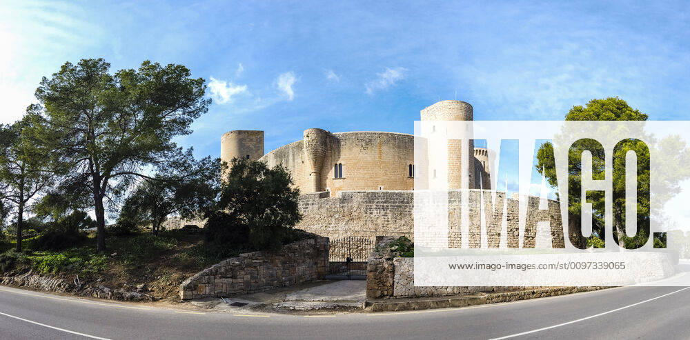Spain, Balearic Islands, Mallorca, Palma de Mallorca, Bellver Castle AMF07816