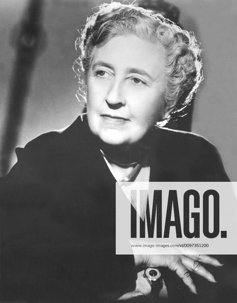 AGATHA CHRISTIE, 1957 Courtesy Everett Collection PUBLICATIONXNOTxINxCANxCHNxFRAxITAxJPNxNORxPOLxRUSxESPxUKxUSA
