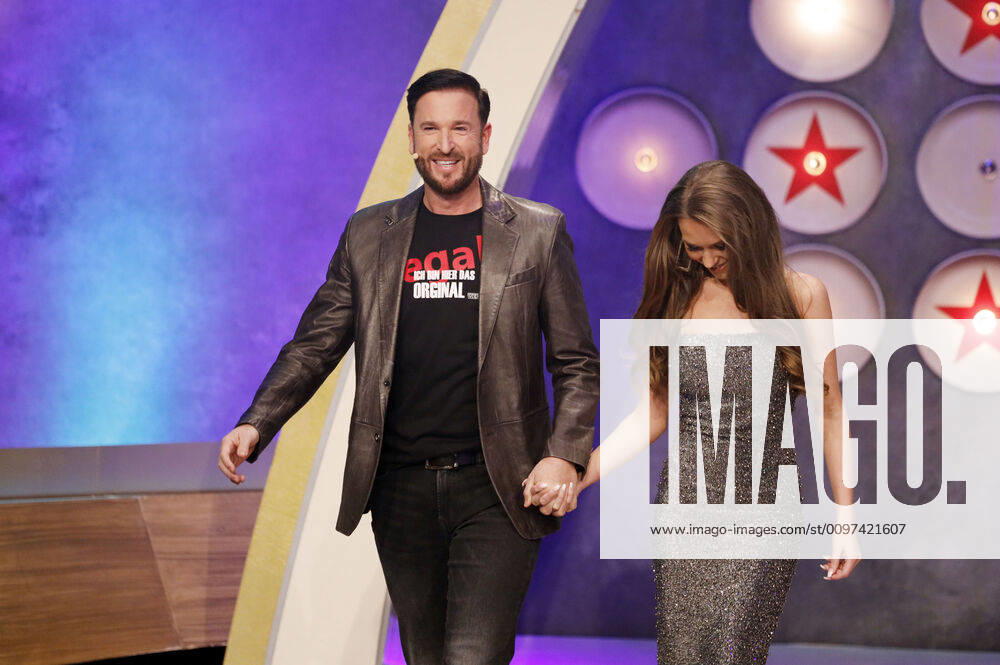 Michael Wendler with girlfriend Laura Müller in the RTL live show Pocher vs Wendler End with funny in the NOBEO Studios Cologne Hürth, 01 03 2020 Foto:xC.xFuturexImage