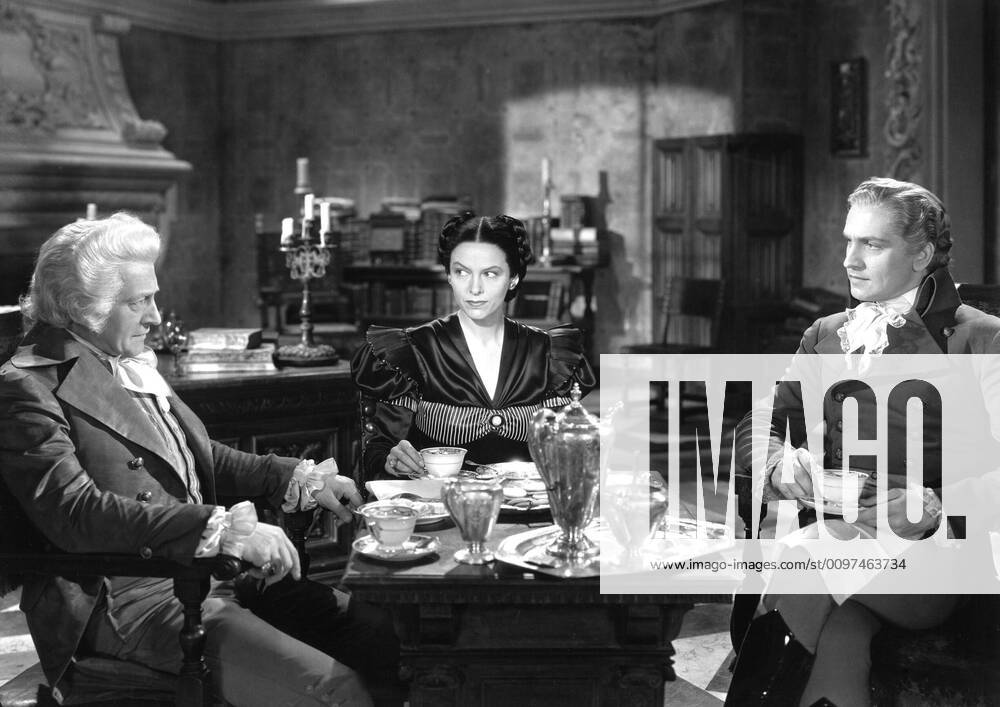 OSCARS. Beste Nebendarstellerin. Preisträgerinnen 1937-1940 ANTHONY ADVERSE, Claude Rains, Gale Sondergaard, Frederic March, 1936 Courtesy Everett Collection PUBLICATIONXNOTxINxCANxCHNxFRAxITAxJPNxNORxPOLxRUSxESPxUKxUSA