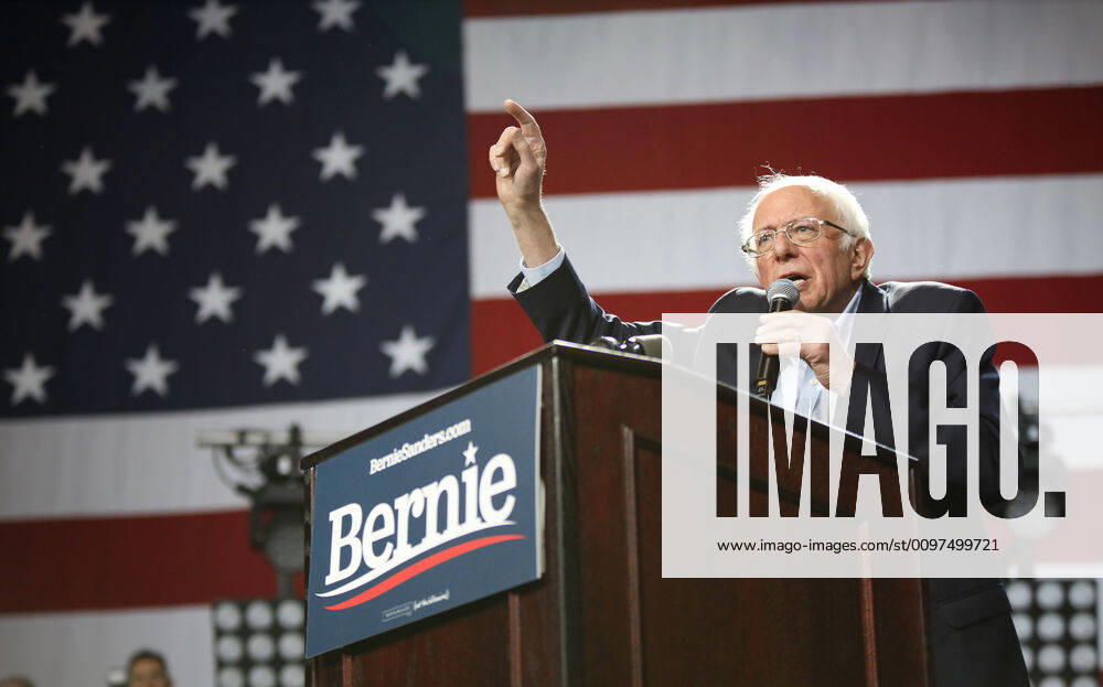 Presidential candidate SEN. BERNIE SANDERS holds a campaign rally in Los Angeles during the California Democratic primary race Los Angeles USA - ZUMAs215 20200301_zap_s215_012