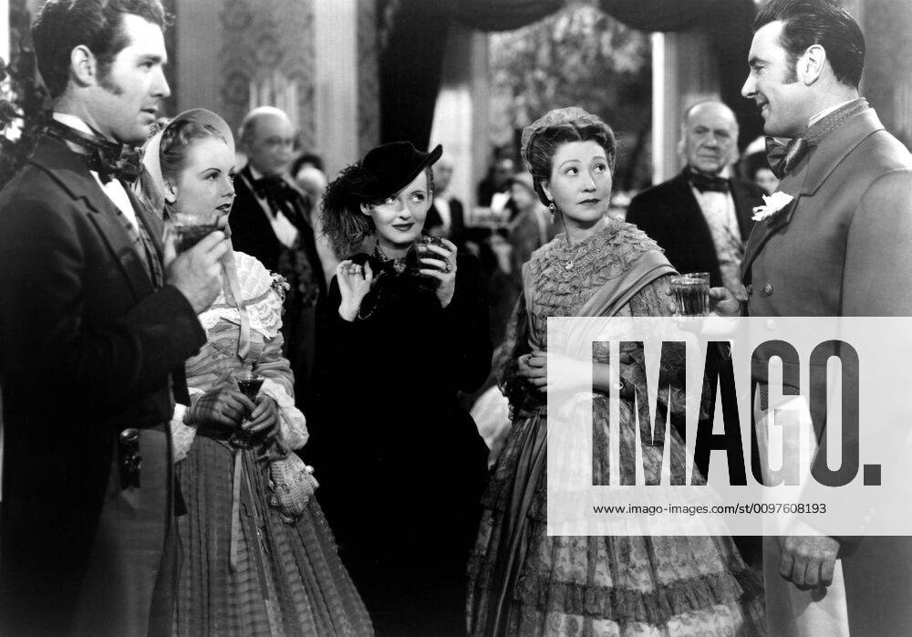OSCARS. Beste Nebendarstellerin. Preisträgerinnen 1937-1940 JEZEBEL, Gordon Oliver, Janet Shaw, Bette Davis, Fay Bainter, George Brent, 1938 Courtesy Everett Collection PUBLICATIONXNOTxINxCANxCHNxFRAxITAxJPNxNORxPOLxRUSxESPxUKxUSA