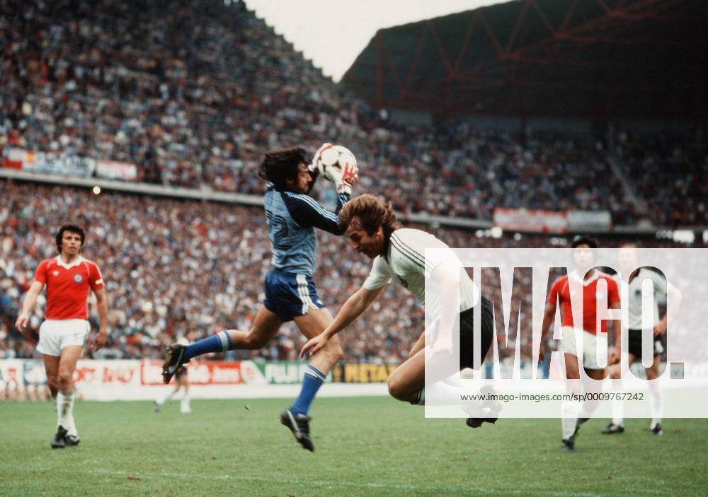 Fussball WM Weltmeisterschaft 1982 82 in Spanien, Deutschland vs. Chile