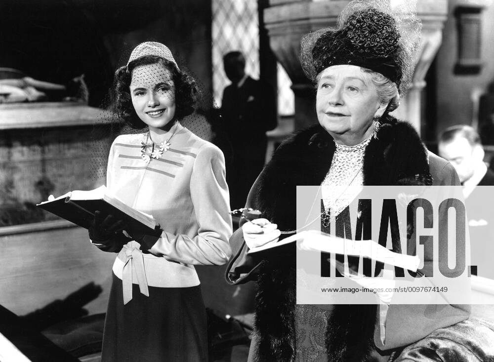 OSCARS. Beste Nebendarstellerin. Preisträgerinnen 1941-1950 MRS. MINIVER, from left, Teresa Wright, Dame May Whitty, 1942 Courtesy Everett Collection PUBLICATIONXNOTxINxCANxCHNxFRAxITAxJPNxNORxPOLxRUSxESPxUKxUSA