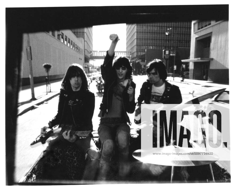 ROCK N ROLL HIGH SCHOOL, The Ramones, (Johnny Ramone, Joey Ramone, Dee Dee Ramone, Marky Ramone), 1979, (c) New World Pictures Courtesy: Everett Collection. New World Releasing Courtesy Everett Collection !ACHTUNG AUFNAHMEDATUM GESCHÃ„TZT! PUBLICATIONXNOTxINxCANxCHNxFRAxITAxJPNxNORxPOLxRUSxESPxUKxUSA