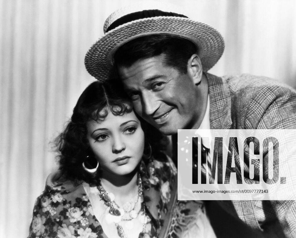 THE WAY TO LOVE, from left, Sylvia Sidney, (who was replaced by Ann Dvorak), Maurice Chevalier, 1933 Courtesy Everett Collection !ACHTUNG AUFNAHMEDATUM GESCHÃ„TZT! PUBLICATIONXNOTxINxCANxCHNxFRAxITAxJPNxNORxPOLxRUSxESPxUKxUSA