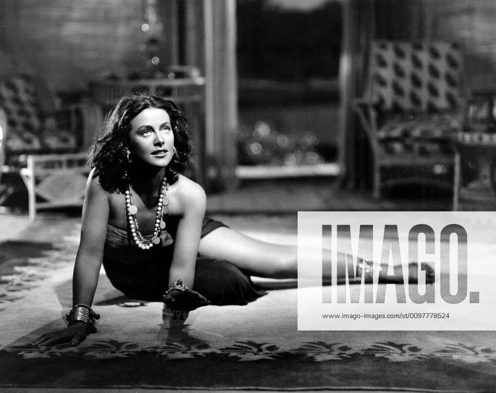 IMAGO ICONS: Hedy Lamarr WHITE CARGO, Hedy Lamarr, 1942 Courtesy Everett Collection !ACHTUNG AUFNAHMEDATUM GESCHÄTZT! PUBLICATIONXNOTxINxCANxCHNxFRAxITAxJPNxNORxPOLxRUSxESPxUKxUSA